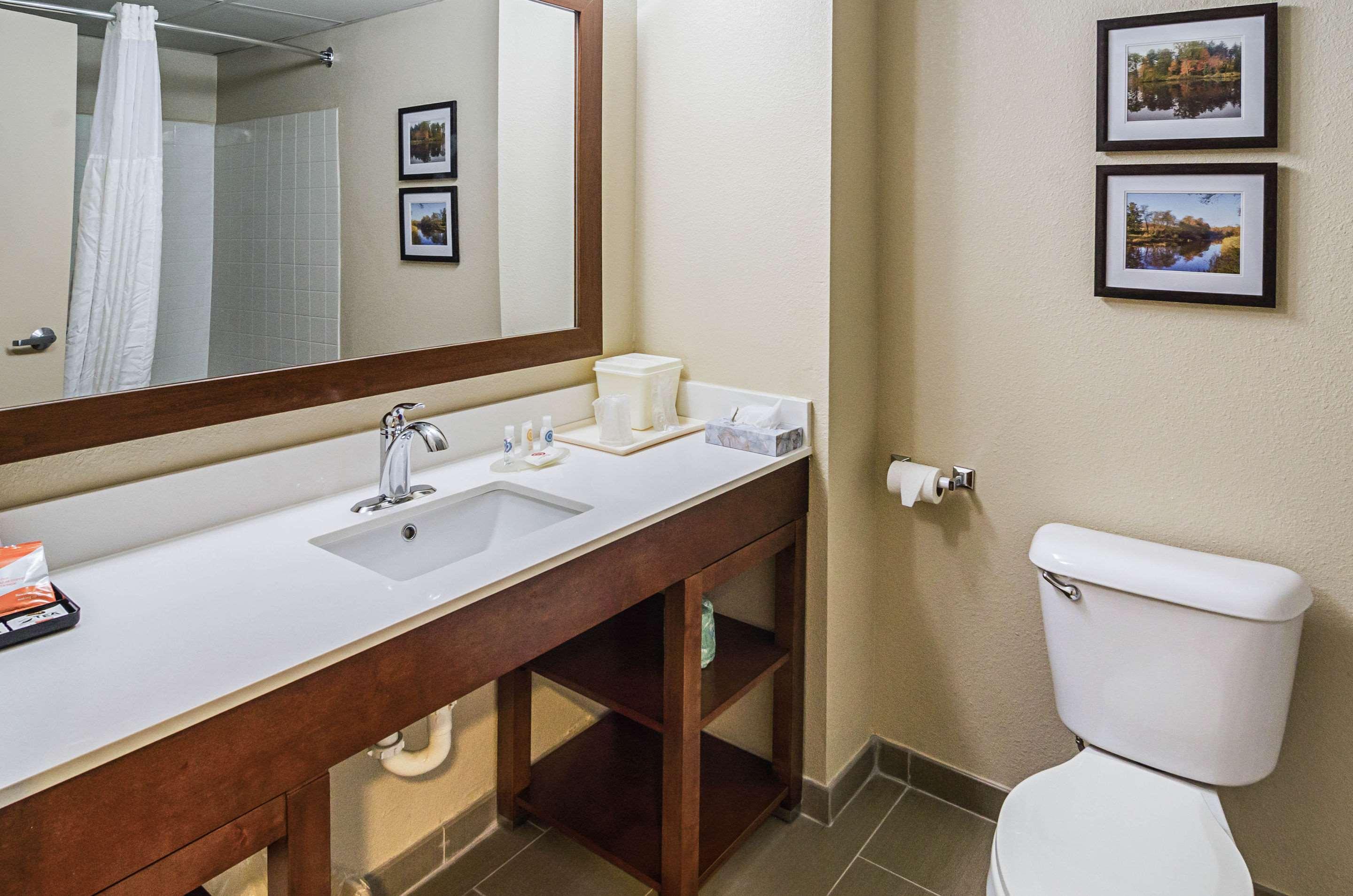 Comfort Inn & Suites Oxford South Eksteriør bilde