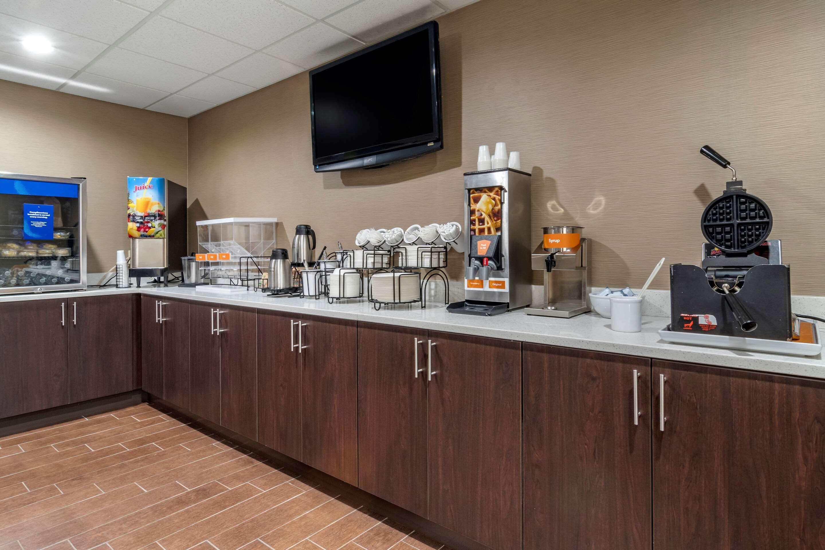 Comfort Inn & Suites Oxford South Eksteriør bilde