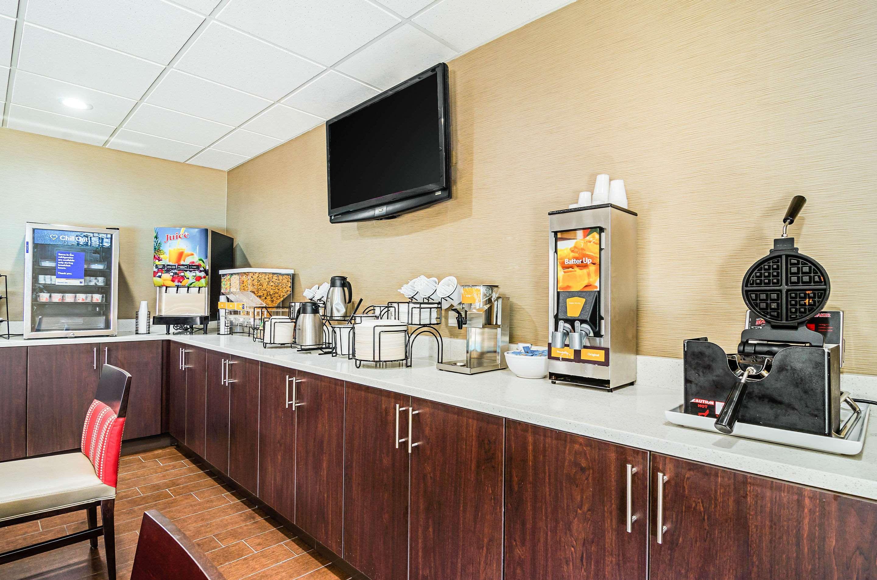 Comfort Inn & Suites Oxford South Eksteriør bilde