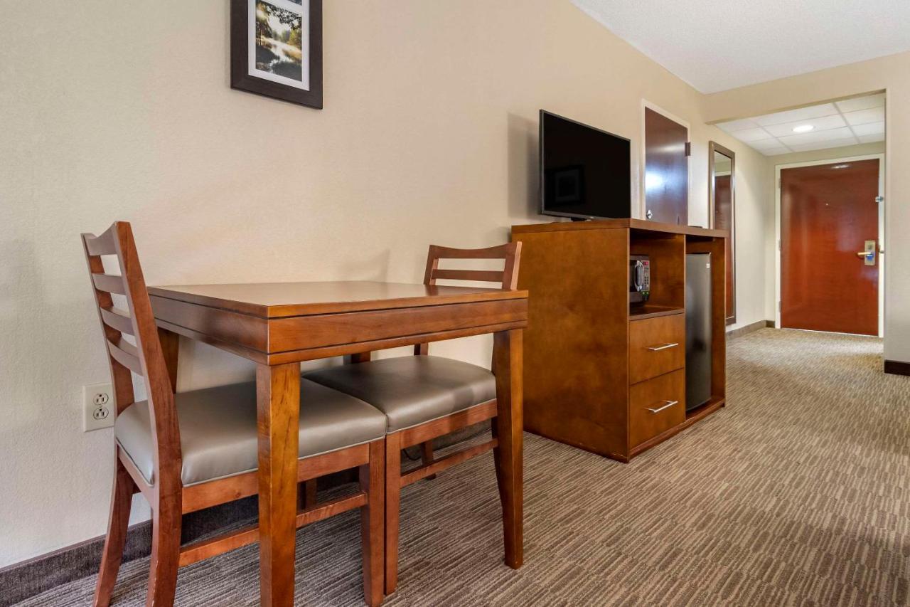 Comfort Inn & Suites Oxford South Eksteriør bilde